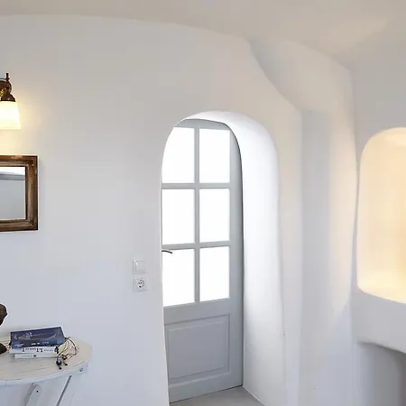 Liakada Apartment